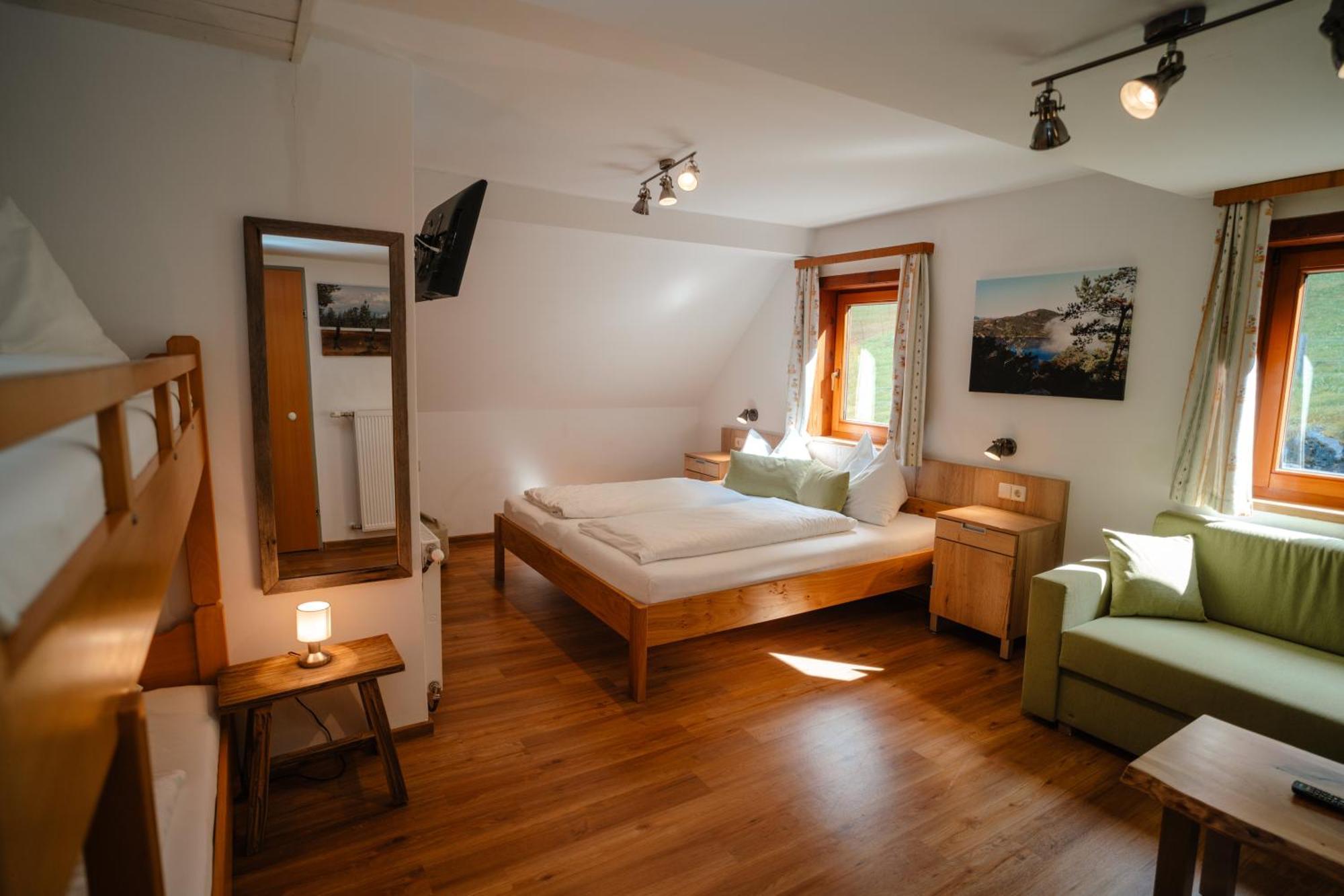 Ertlschweigerhaus Pension - Appartements - Zimmer Donnersbach 外观 照片