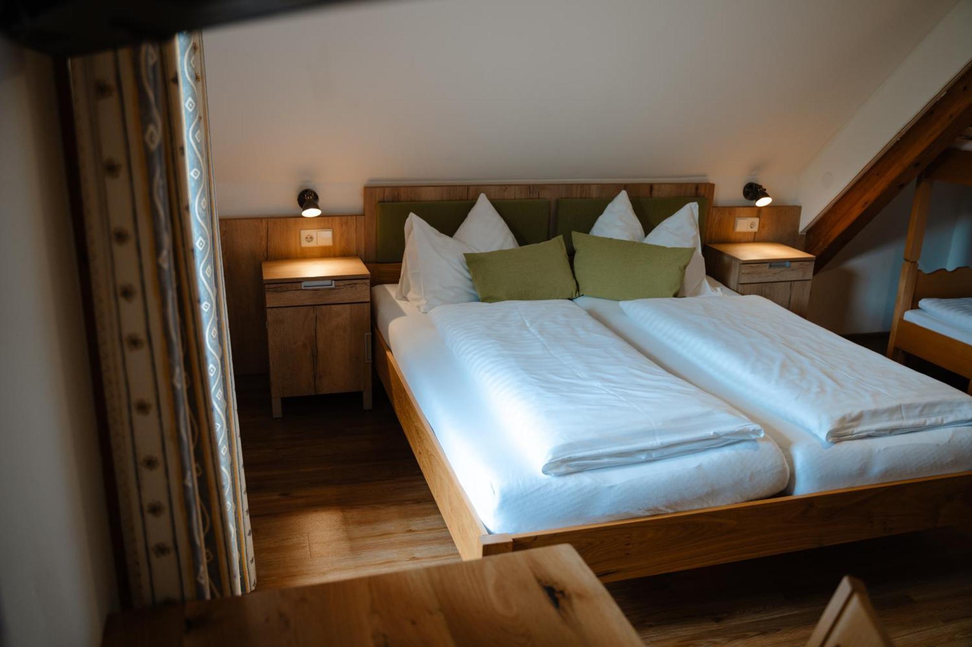 Ertlschweigerhaus Pension - Appartements - Zimmer Donnersbach 外观 照片