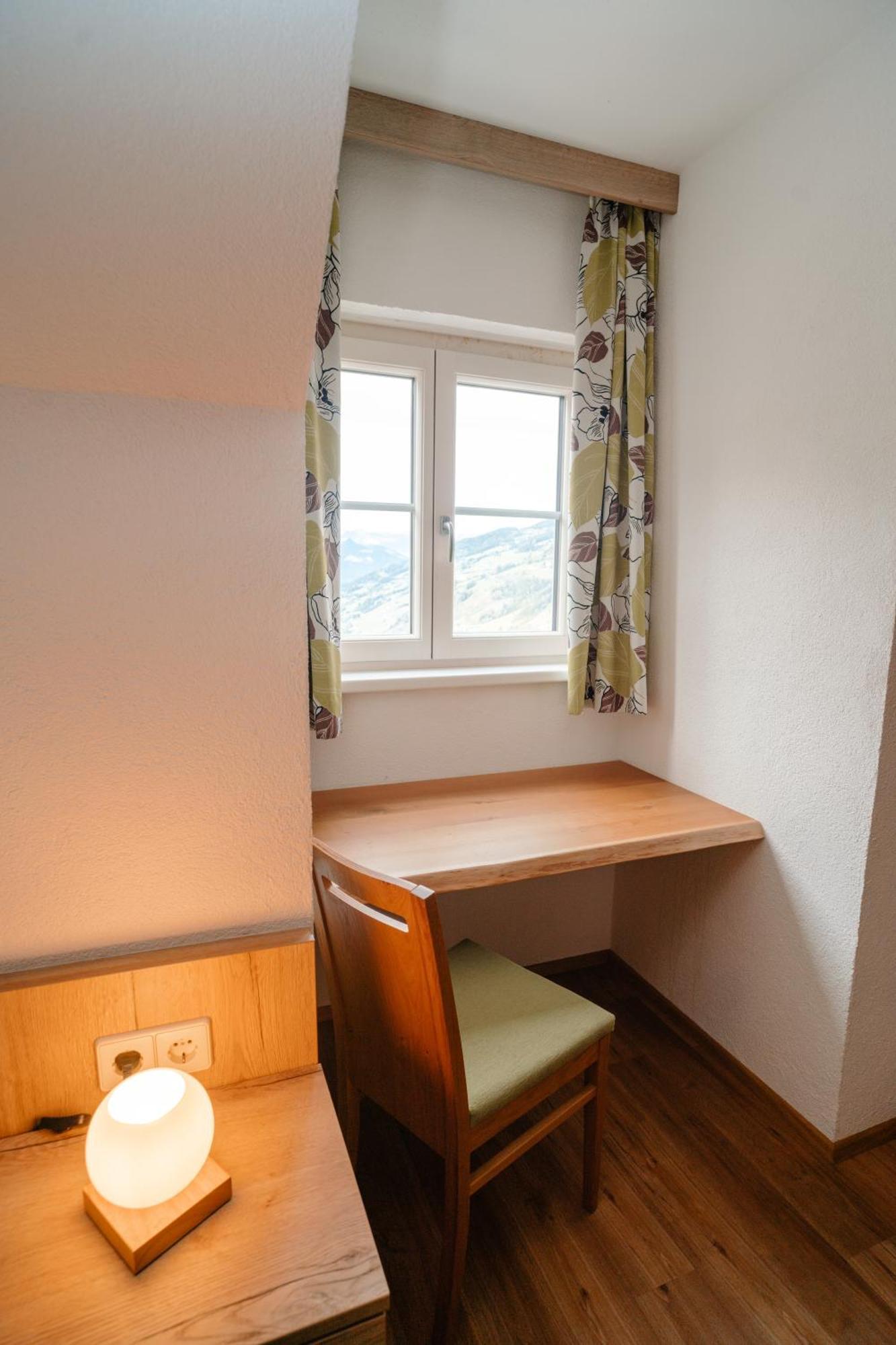 Ertlschweigerhaus Pension - Appartements - Zimmer Donnersbach 外观 照片
